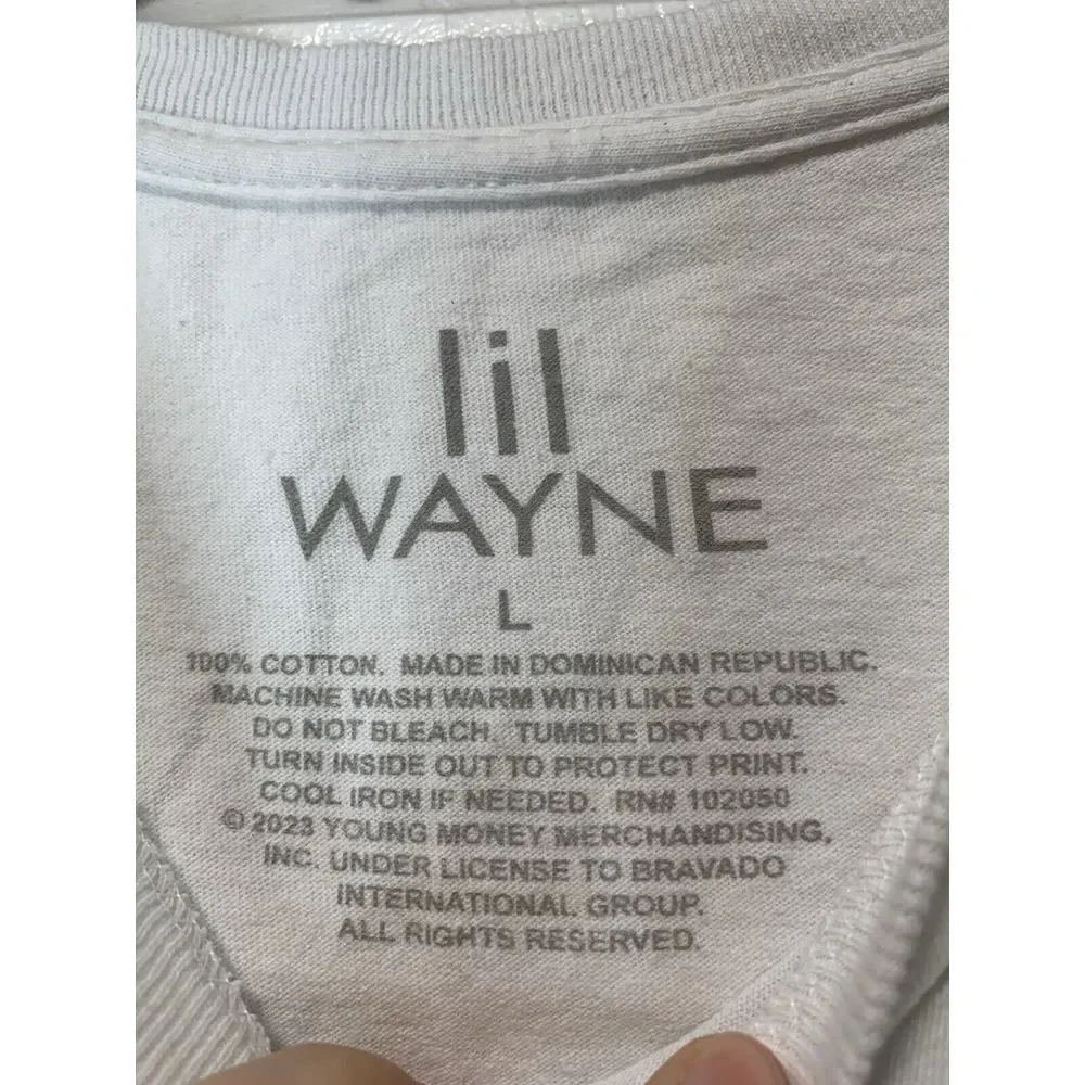 Lil Wayne Merch Tee Size Large Young Money Tunechi Retro‎ Shirt - Picture 3 of 6